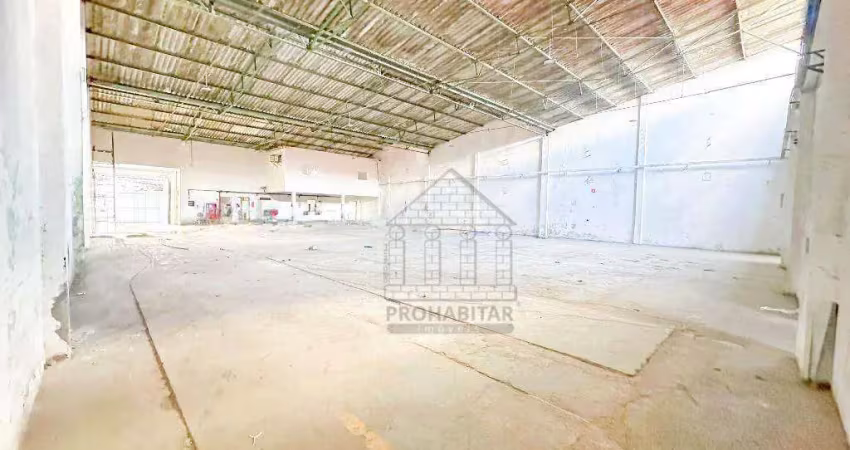 Barracão / Galpão / Depósito com 2 salas para alugar na Avenida Doutor Luís Arrobas Martins, --, Capela do Socorro, São Paulo