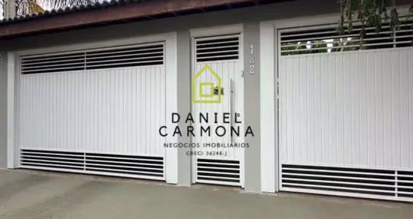 Casa ampla! assobradada com  2 dormitórios, sendo 1 suite!!!