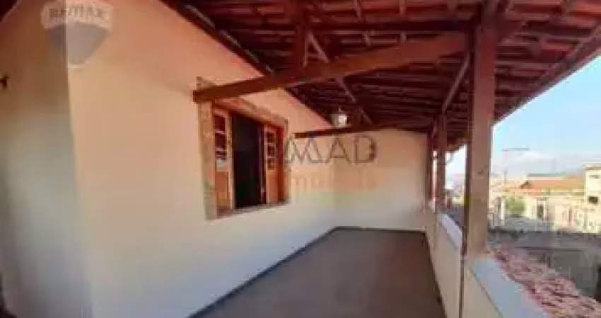 Casa com 3 quartos à venda na rua Onofre de Oliveira Salles, Santa Maria, Juiz de Fora