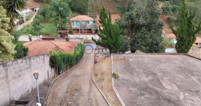 Casa com 2 quartos à venda na BR-267, Valadares, Juiz de Fora