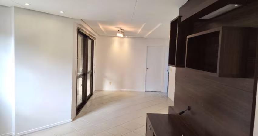 Centro | Apartamento 3 quartos (1 suíte)