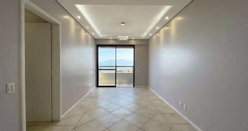 Apartamento com 3 quartos à venda na Rua Cristóvão Nunes Pires, 170, Centro, Florianópolis