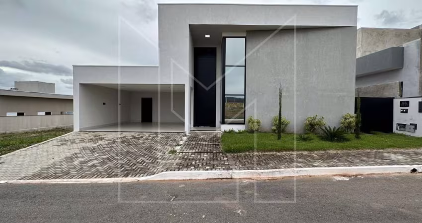 Casa em Condomínio para Venda em Caldas Novas, Condomínio Del Fiori, 3 suítes, 4 banheiros, 2 vagas