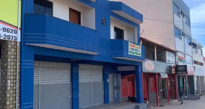 Oportunidade unica alugo loja com subsolo quadra 8 paranoa