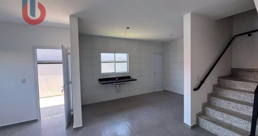 Sobrado com 2 dormitórios para alugar, 75 m² por R$ 3.500,00/mês - Centro - Bertioga/SP