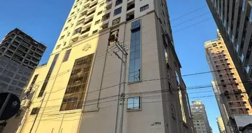 Apartamento com 3 quartos à venda na Rua 406, Morretes, Itapema