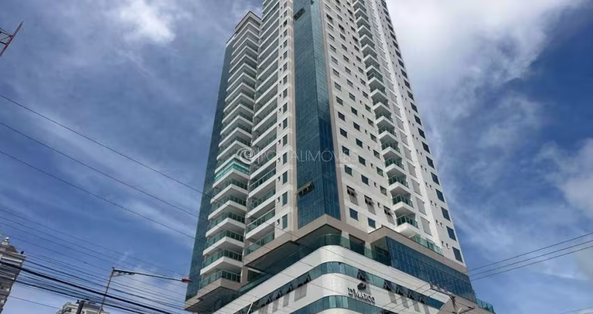 Viva o Luxo à Beira-Mar: Residencial Garden Square em Meia Praia, Itapema/SC