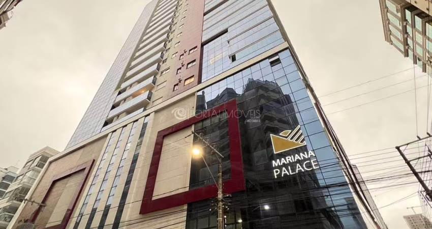 Residencial Mariana Palace: Luxo e Conforto em um Apartamento Mobiliado com 3 Suítes e Completa Infraestrutura de Lazer em Meia Praia