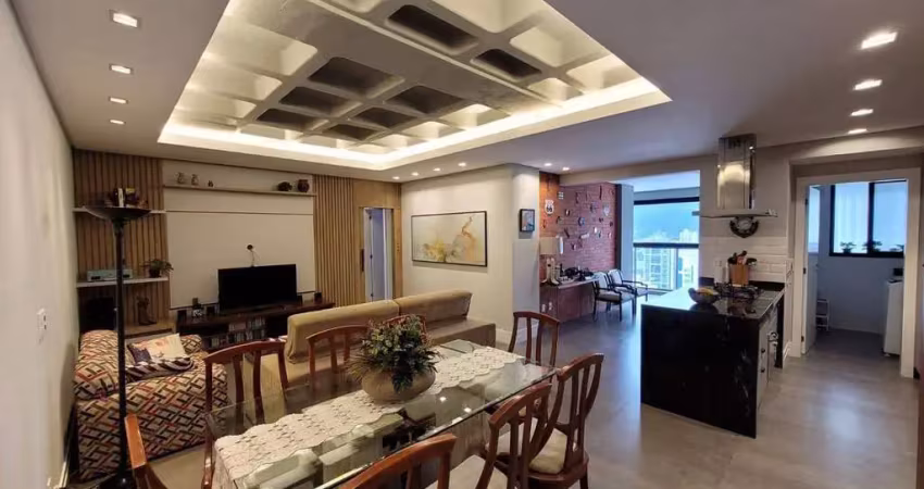 Apartamento com 3 quartos à venda na Rua 254, 1, Meia Praia, Itapema