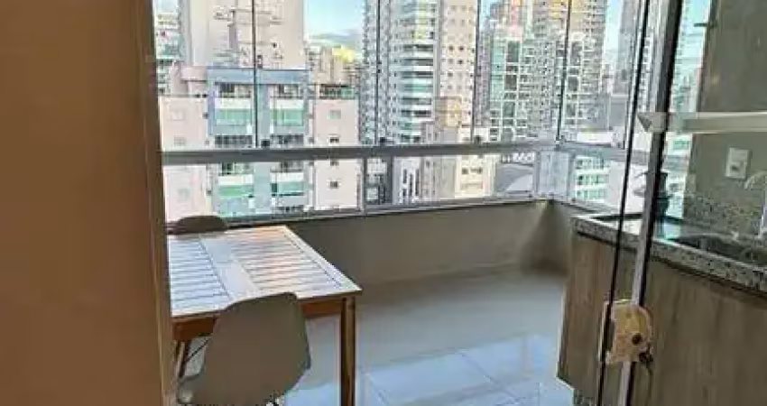 Apartamento com 4 quartos à venda na Rua Duzentos e Vinte e Seis, Meia Praia, Itapema