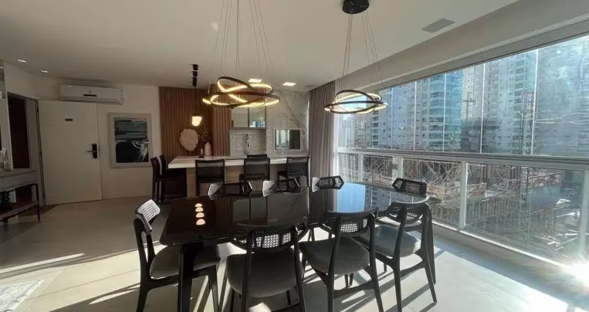 Apartamento à venda na Rua 295, 191, Meia Praia, Itapema