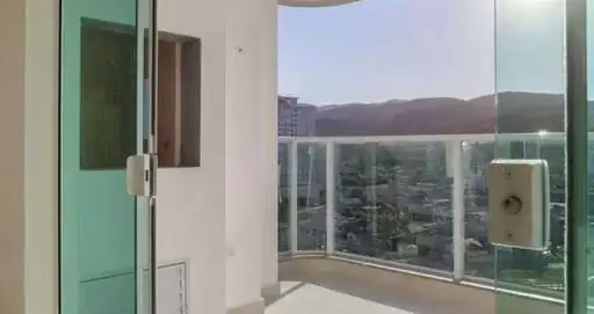 Apartamento com 3 quartos à venda na Rua 216, Meia Praia, Itapema