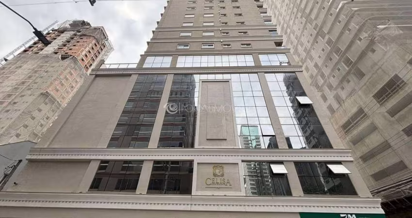 Residencial Celisa: Luxuoso Apartamento Mobiliado com 3 Suítes e Área de Lazer Completa em Meia Praia, Itapema