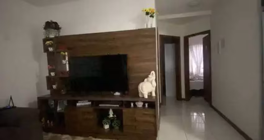 Casa com ampla área externa e garagem coberta no alto perequê – porto belo