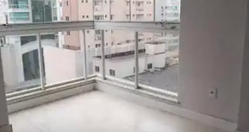 Apartamento com 3 quartos à venda na Rua 303, 281, Meia Praia, Itapema