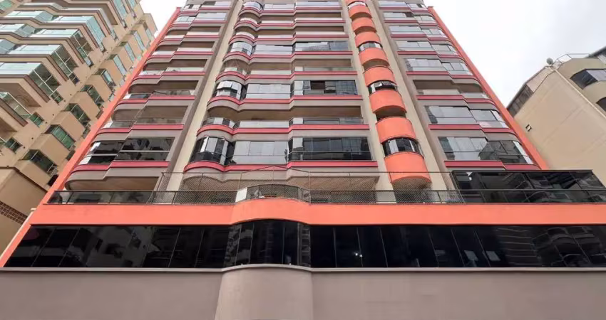 Residencial são germano – apartamento mobiliado com 3 dormitórios e ampla sacada na meia praia