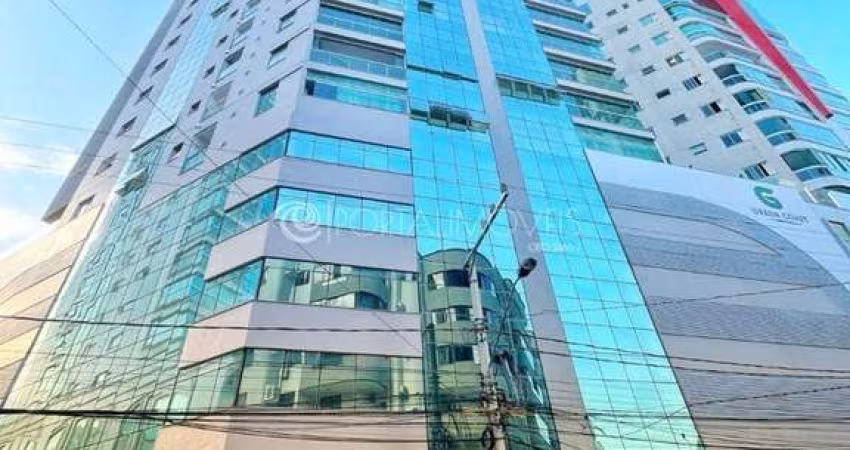 Luxo e Sofisticação a 300 Metros do Mar – Apartamento Mobiliado com 3 Suítes e 3 Vagas no Centro de Itapema
