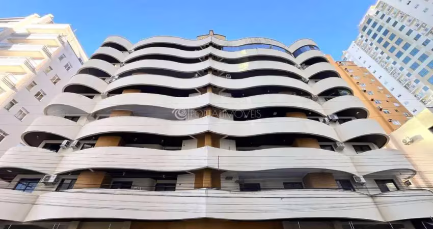 Apartamento pronto para morar em meia praia | 3 dorms, churrasqueira e vaga privativa