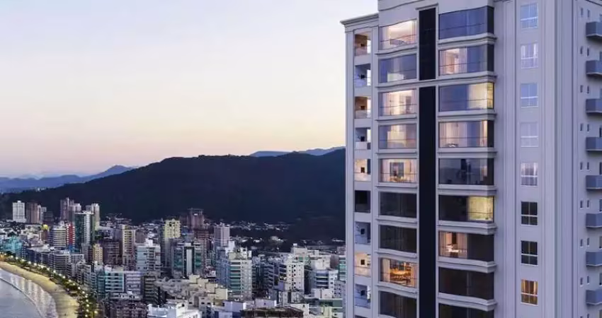 Luxo e conforto no residencial ristretto: apartamento 4 suítes a poucos metros do mar
