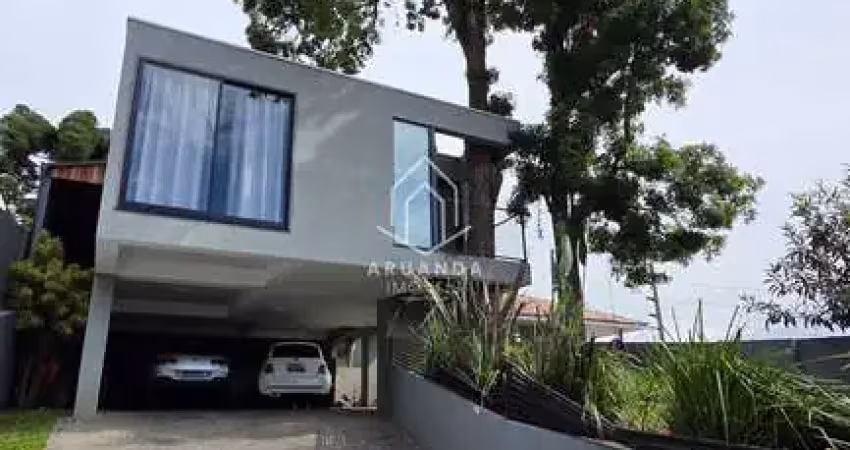 Casa Térrea- 219m²- 3 quartos no Vista Alegre
