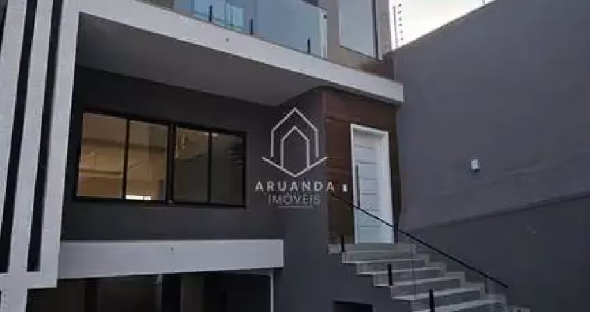 Sobrado triplex em condominio - terraço e subsolo - 4 quartos - 210m²