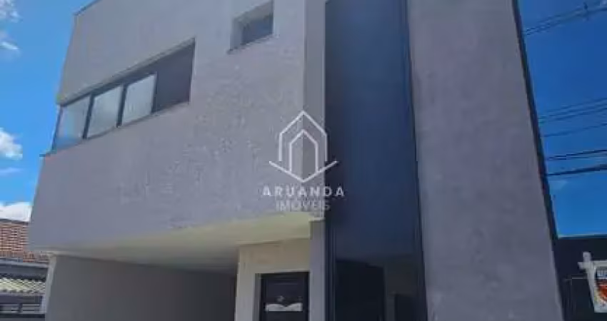 Sobrado 3 suítes - frente rua - 140m² - bacacheri / tingui