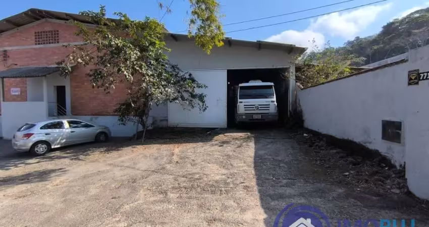 Barracão / Galpão / Depósito à venda no Badenfurt, Blumenau 