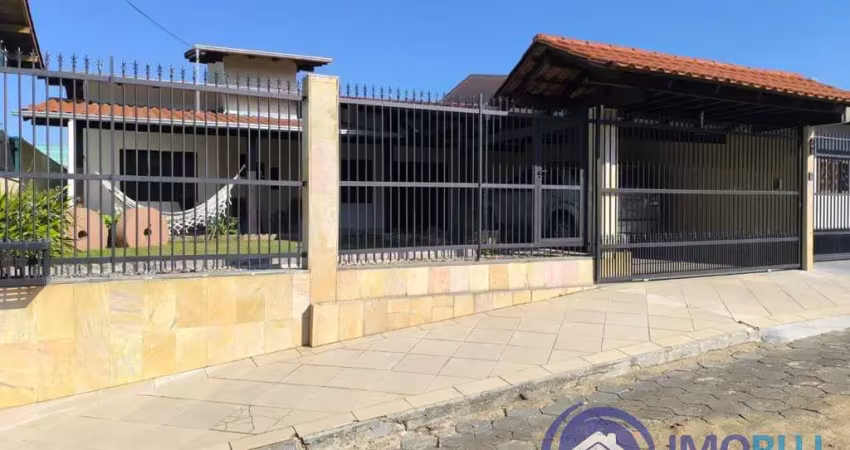 Casa com 3 quartos à venda no Itoupavazinha, Blumenau 