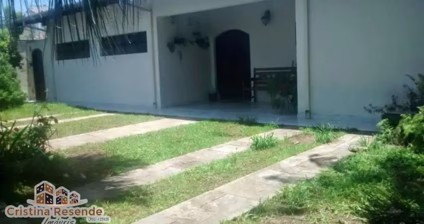 Casa à venda no Martim de Sá, Caraguatatuba 