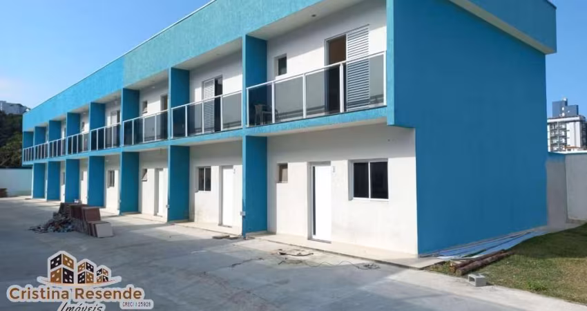 Casa em condomínio fechado com 2 quartos à venda no Massaguaçu, Caraguatatuba 