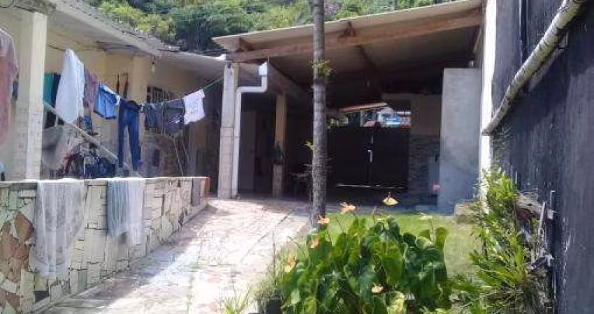 Casa com 3 quartos à venda no Jardim Olaria, Caraguatatuba 