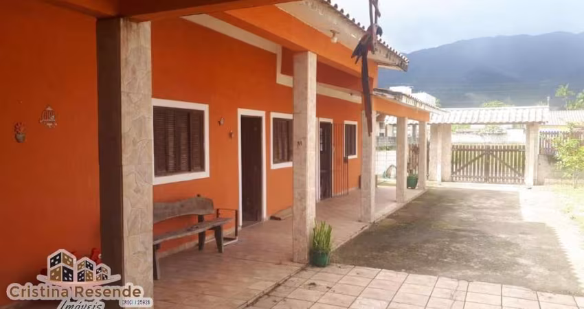 Casa em condomínio fechado com 4 quartos à venda no Jaraguá, Caraguatatuba 