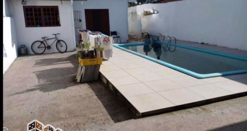 Casa com 2 quartos à venda na Rua Joaquim Aurélio Nabuco de Araújo, Martim de Sá, Caraguatatuba