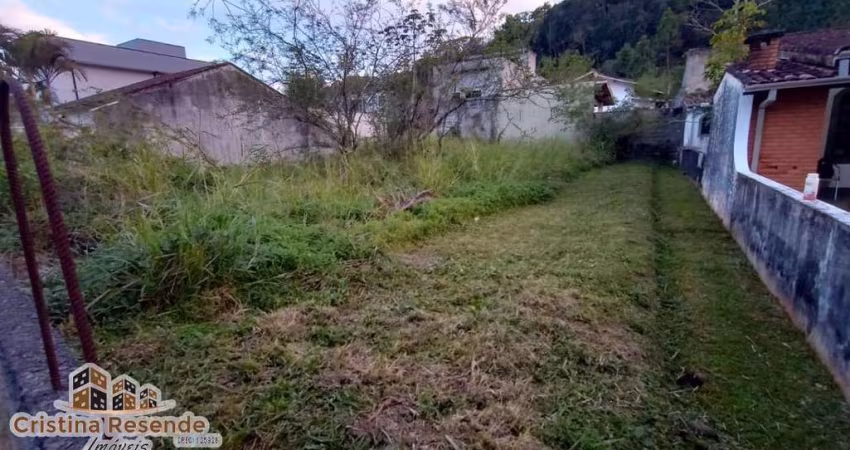 Terreno à venda na Rua Joaquim Aurélio Nabuco de Araújo, Massaguaçu, Caraguatatuba