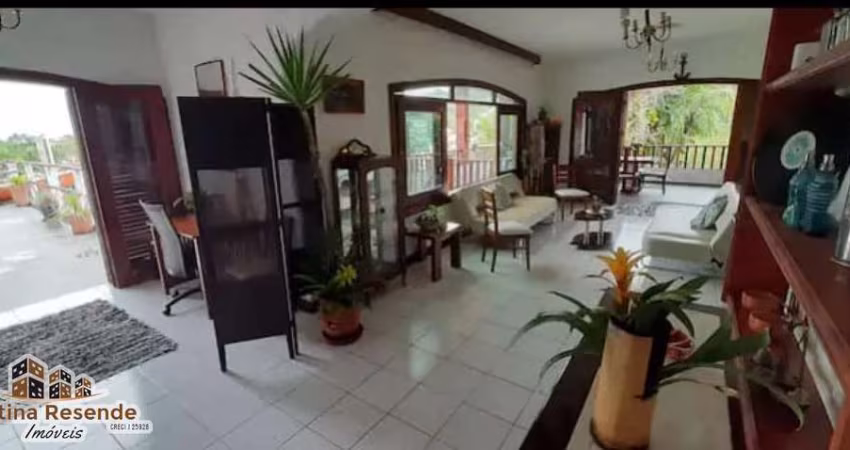Casa com 7 quartos à venda no Arrastao, São Sebastião 