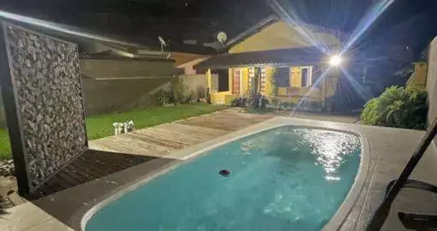 Casa com 2 quartos à venda na Cidade Jardim, Caraguatatuba 