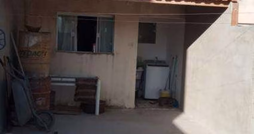 Casa com 2 quartos à venda no Balneário dos Golfinhos, Caraguatatuba 