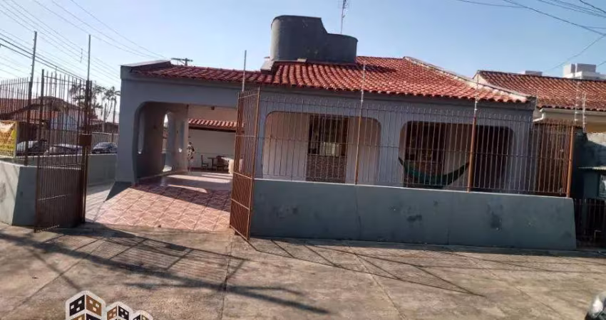 Casa com 2 quartos à venda no Indaiá, Caraguatatuba 