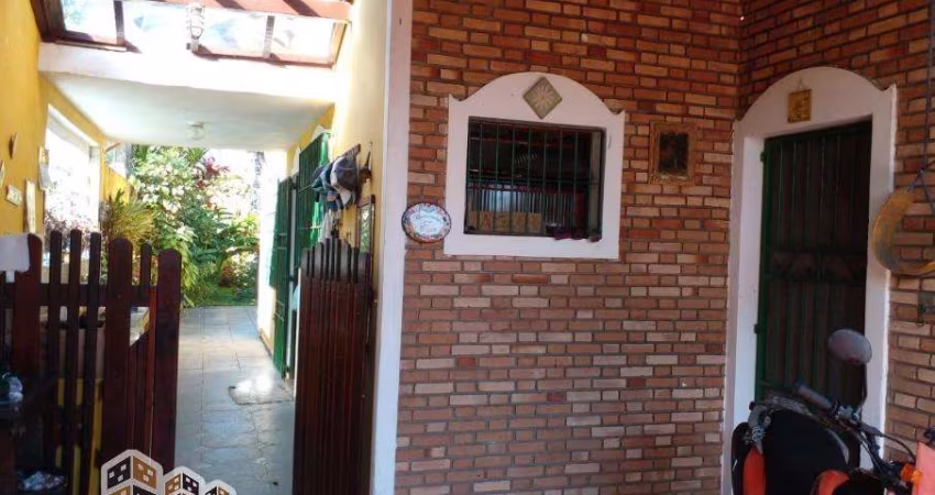 Casa com 2 quartos à venda na Praia das Palmeiras, Caraguatatuba 