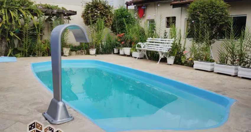 Casa com 3 quartos à venda no Jardim Britânia, Caraguatatuba 