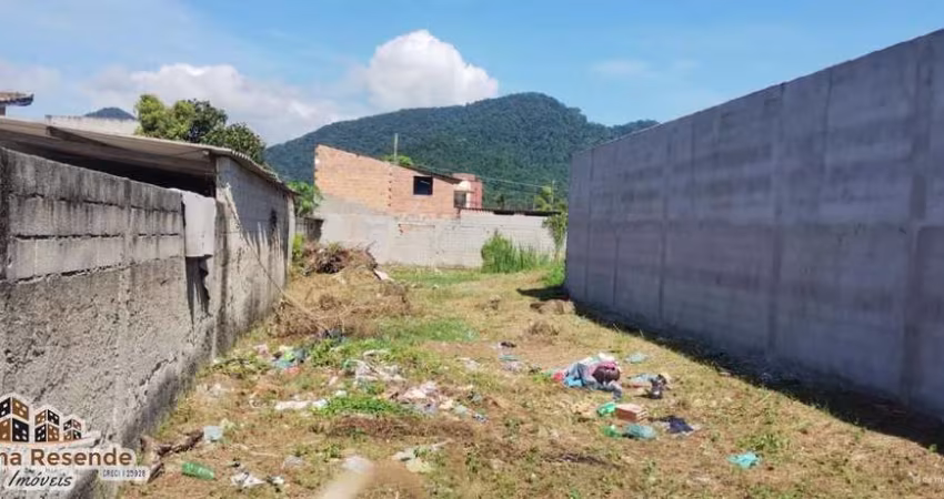 Terreno à venda no Pegorelli, Caraguatatuba 