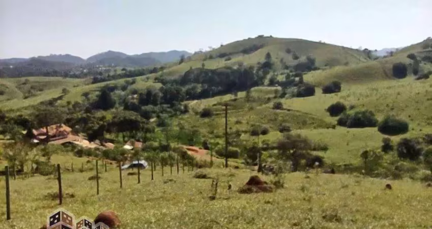 Terreno à venda no Bairro do Salto, Paraibuna 