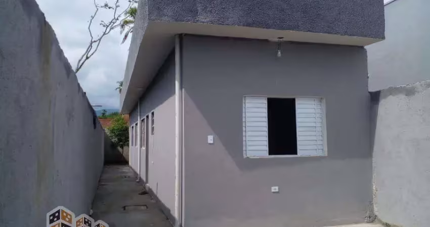 Casa com 2 quartos à venda no Balneário dos Golfinhos, Caraguatatuba 