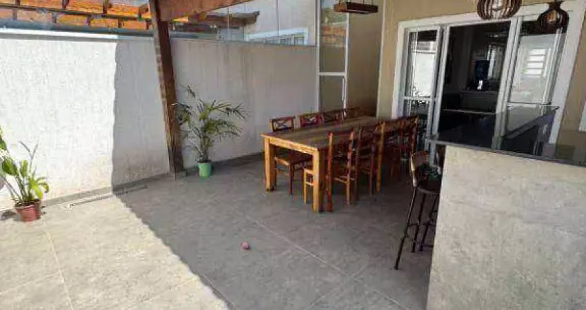 Casa com 2 dormitórios à venda, 100 m² por R$ 585.000,00 - Chácara do Carmo - Vargem Grande Paulista/SP