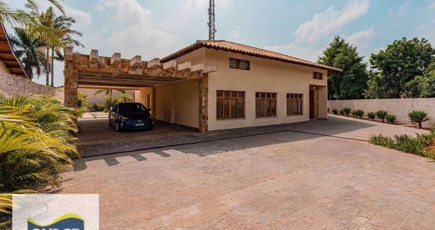 Casa à venda, 688 m² por R$ 3.400.000,00 - Jardim Passárgada I - Cotia/SP