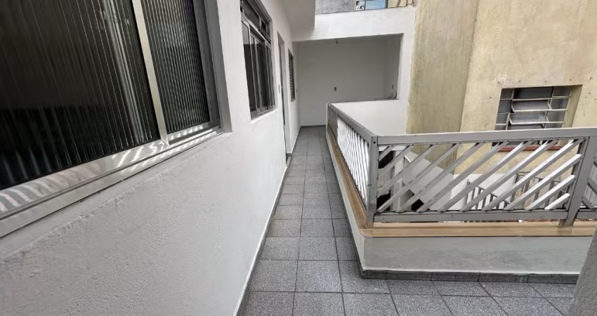 Casa 01 Dormitório - Sala - Cozinha - Garagem