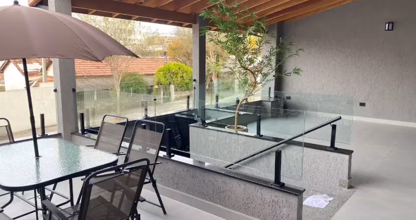 Belíssima casa 03 dormitórios  ao shopping oriente - avalia permuta