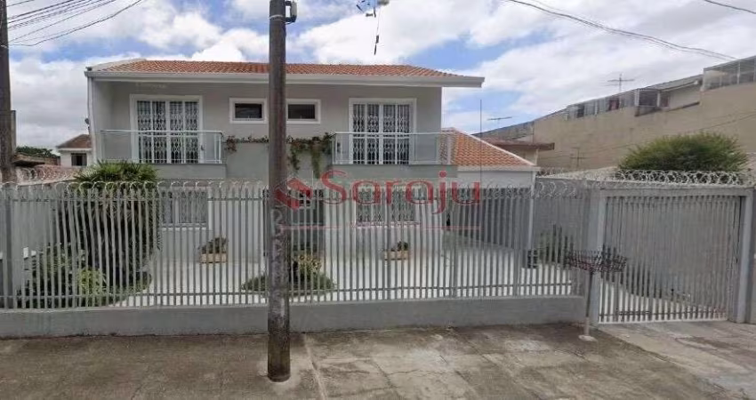 Vende-se Sobrado no Capão da imbuia