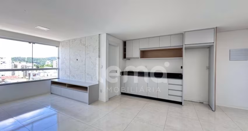 Cobertura com 3 quartos para alugar na Vila Nova, Blumenau 