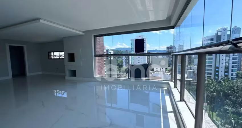 Apartamento com 3 quartos à venda no Victor Konder, Blumenau 